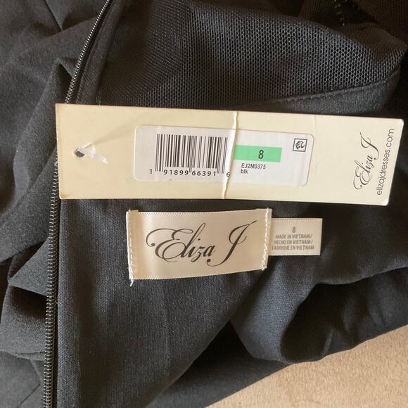 Eliza J Black Sequined Crepe Cocktail Dress Size 8 Short Sleeve Crew Neck Sheath - Picture 8 of 12